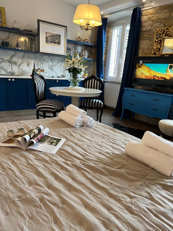 La Dolce Vita Luxury Apartments With Best Free Private Parking In City Center Πούλα Εξωτερικό φωτογραφία
